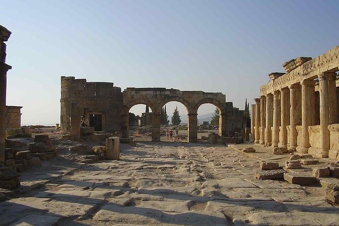 Pamukkale Hierapolis and Cleopatra's Pool Tour with lunch from Antalya - Cleopatra’s Pool reality check: closed until March 2026