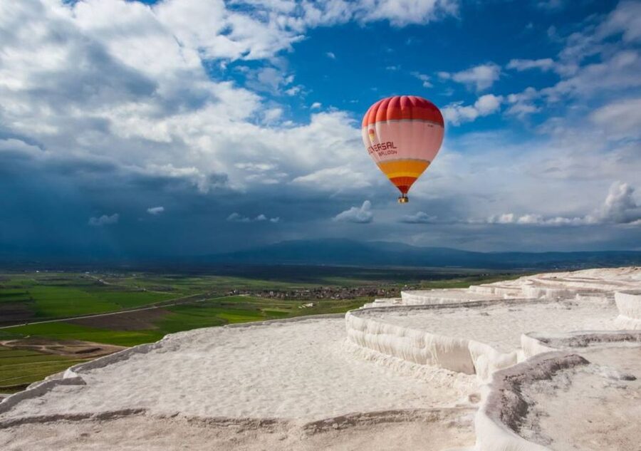 Pamukkale: Hot Air Balloon Flight with Flight Certificate - Arrival, safety briefing, and balloon prep up close