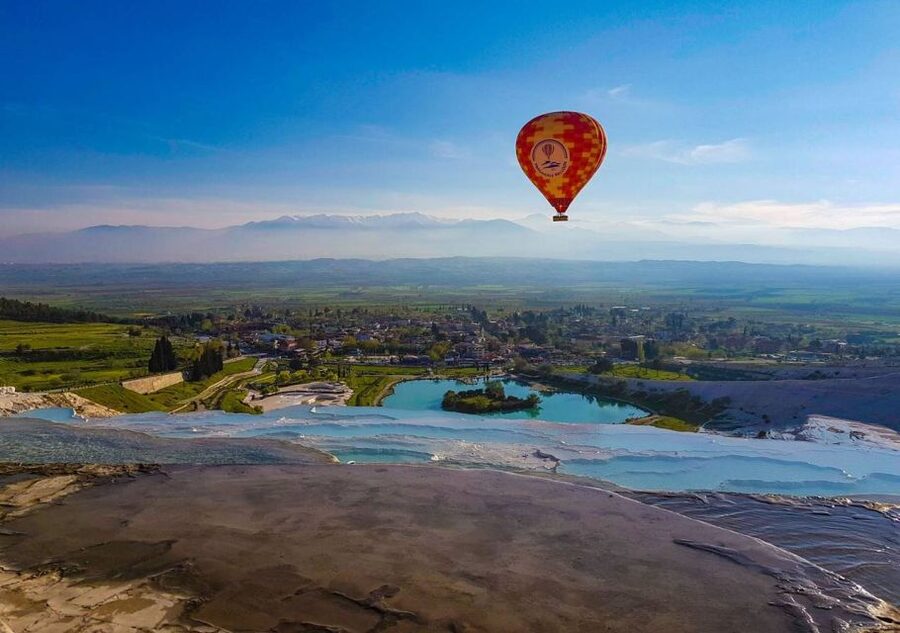 Pamukkale: Hot Air Balloon Flight with Flight Certificate - Landing, champagne toast, and your flight certificate