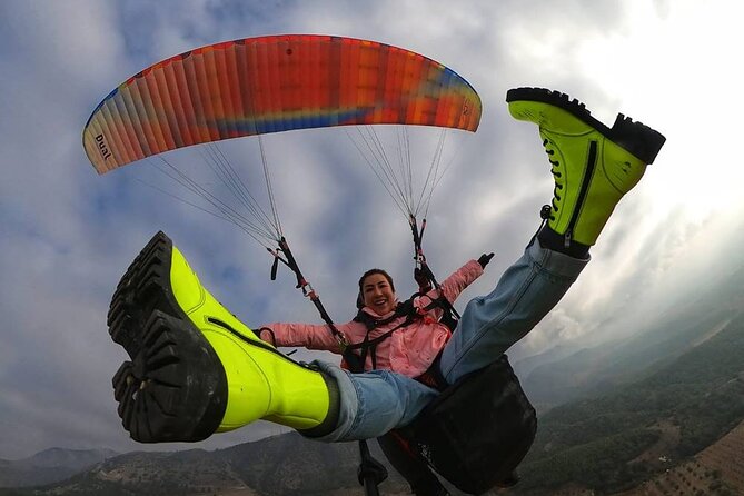 Pamukkale Paragliding Experience By Local Expert Pilots - Photos and video: optional, but often the best souvenir