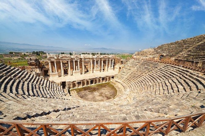 Pamukkale Private Shore Excursion From Kusadasi Port - Lunch and the pace of the day: how the breaks help your legs