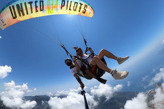 Paragliding Experience in Ölüdeniz - The office-to-air moment: how pilot choice and briefing can change everything