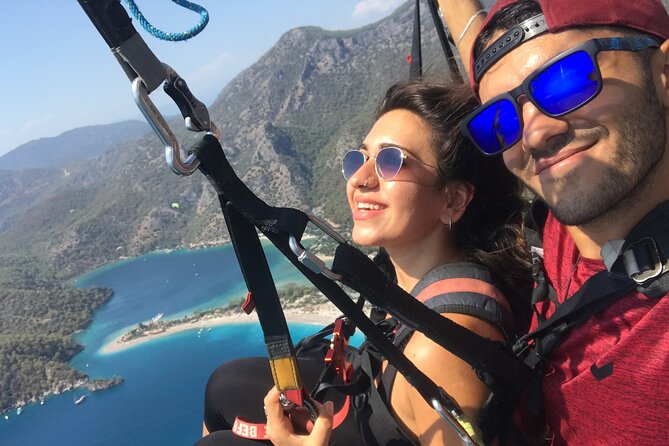 Paragliding In Fethiye Oludeniz, Turkey - The Van Ride Reality: Heat, Timing, and Communication
