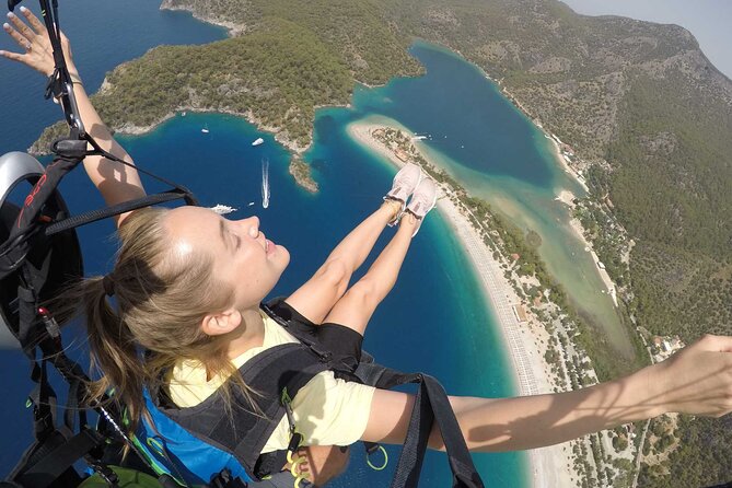 Paragliding Oludeniz - Fethiye, Turkey - Photos and video: what is included, what costs extra, and how to plan