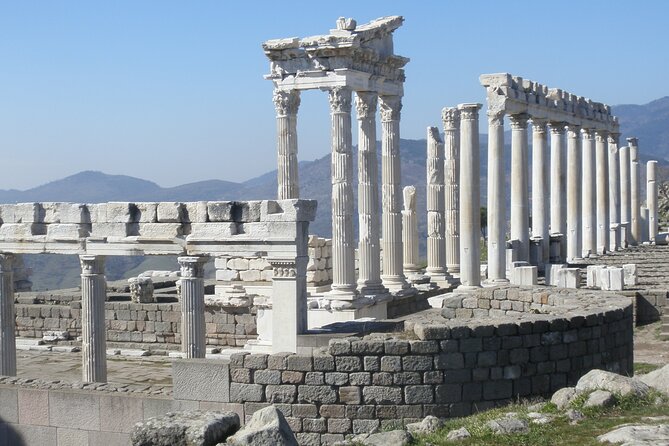 Pergamon Tour - Bergama Lunch, Break Time, and a Possible Carpet-Co-op Stop