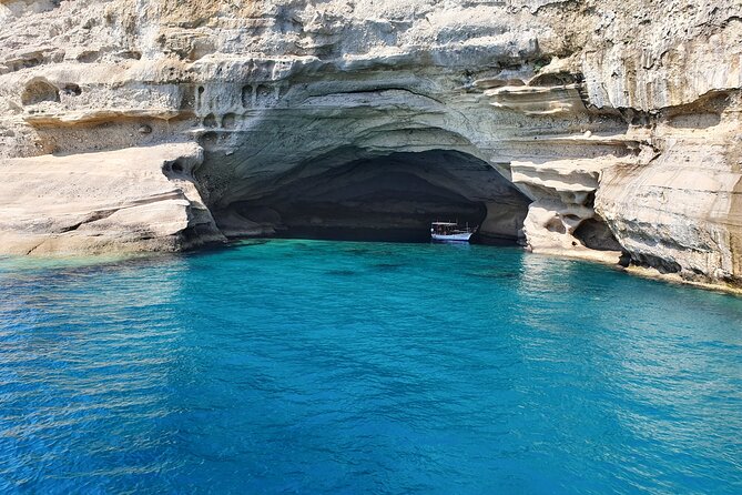 Pirate Boat Trip from Bodrum w/Lunch - Stop 4: Akvaryum Bay, Poyraz Aquarium stop with 20-meter clarity