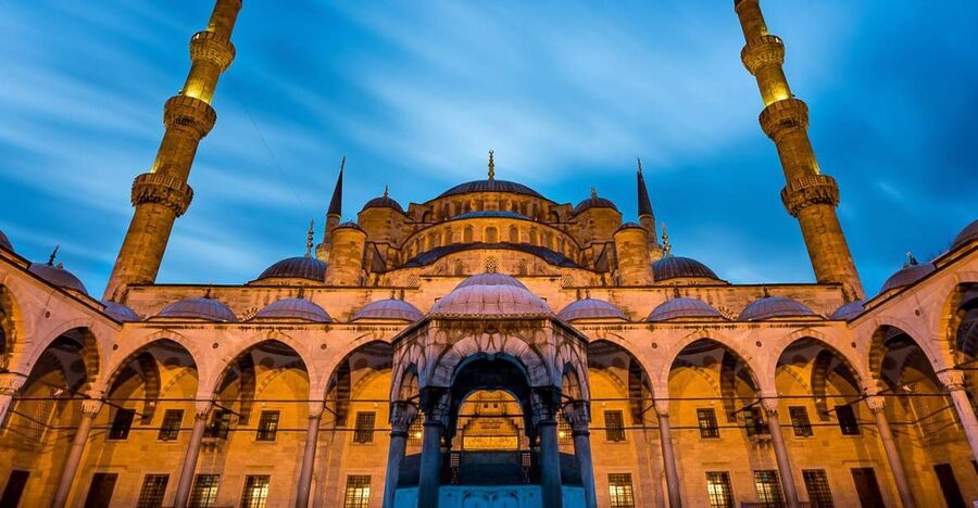 Private 7-Hour Istanbul Tour with Red Carpet Treatment - Pickup and the Mercedes minivan setup