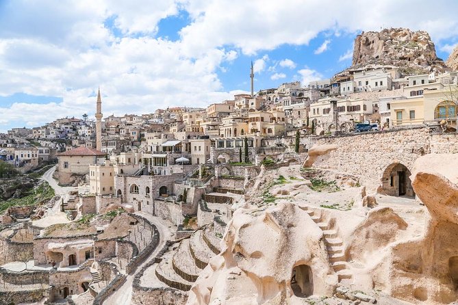 Private and All Inclusive Highlights of Cappadocia Day Tour - Love Valley: quick photos, big rock forms