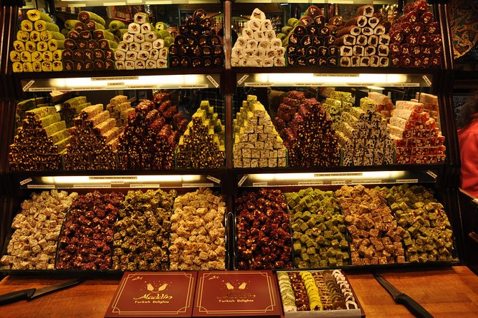 Private and guided Istanbul food tour - Taste of Istanbul - Timing and walking pace, including the late-morning start