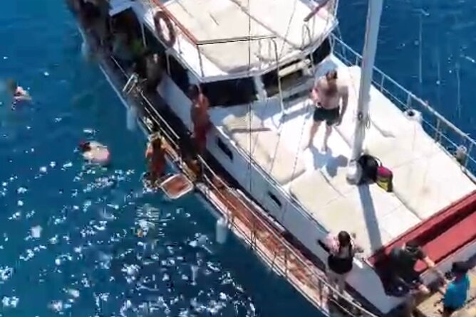 Private Boat Trip with lunch & island stops - Why this private Bodrum boat day feels different