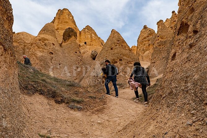 Private Cappadocia Full Day Car And Guide - Avanos: pottery culture, red soil, and a change of pace