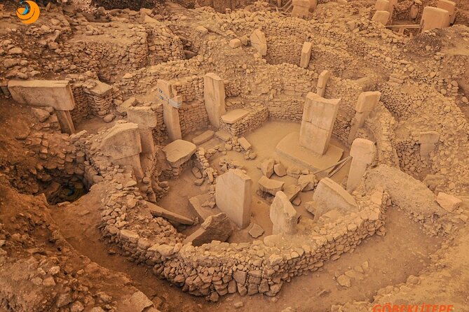 Private Daily Tour in Gobeklitepe and Karahantepe from Istanbul - Karahantepe, the carved bedrock site that looks unlike anything else