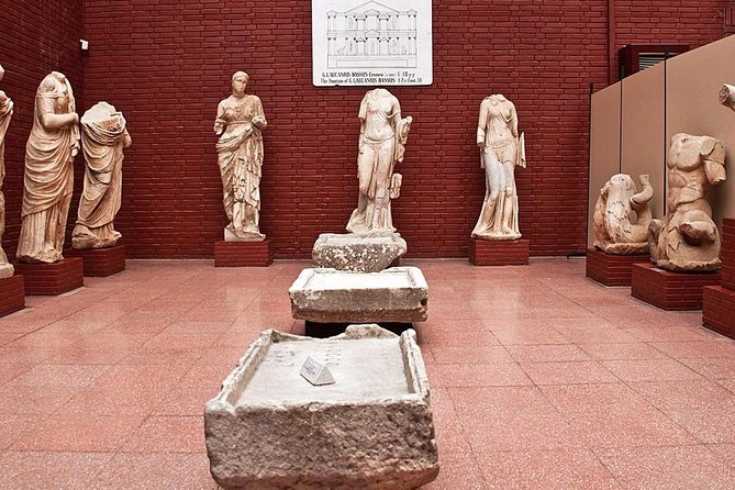 Private Ephesus and Sirince Village Tour from Kusadasi port only - Stop 1: Kusadasi pickup and the real meaning of “meeting your guide”
