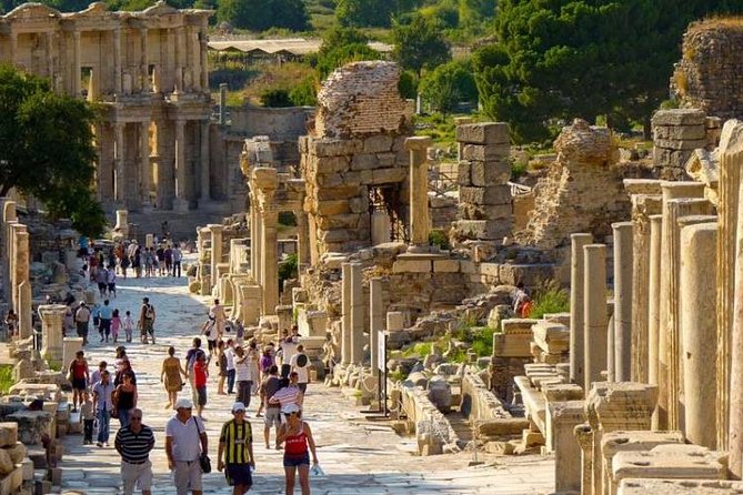 Private Ephesus and Sirince Village Tour from Kusadasi port only - Stop 3: Ephesus Ancient City, how to spend your 2 hours well