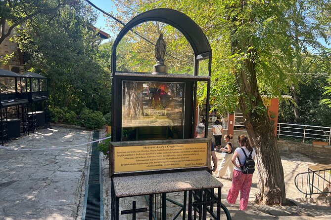Private Ephesus and Virgin Mary’s House tour - Selcuk on the way: shops if you want them, lunch if you need it
