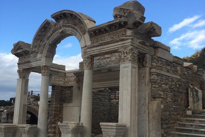 Private Ephesus, St. John Basilica, The House of Mary with Lunch - Terrace Houses: the extra ticket that can be worth your time
