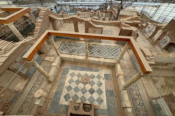 PRIVATE EPHESUS TOUR FOR CRUISERS: On-time Return and Skip-Line - Kusadasi Town Views, Pigeon Island Pass-By, and the Art of Not Rushing