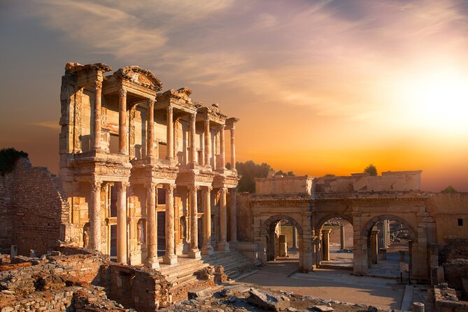 Private Ephesus Tour & Turkish Bath Hamam Experience in Kusadasi - Kusadasi Port Pickup That Gets You Moving Fast