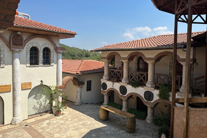 Private Ephesus Tour & Wine Tasting & Mediterrranean Lunch - Anadolu Rug farm stop: lunch, looms, and coffee after the plates