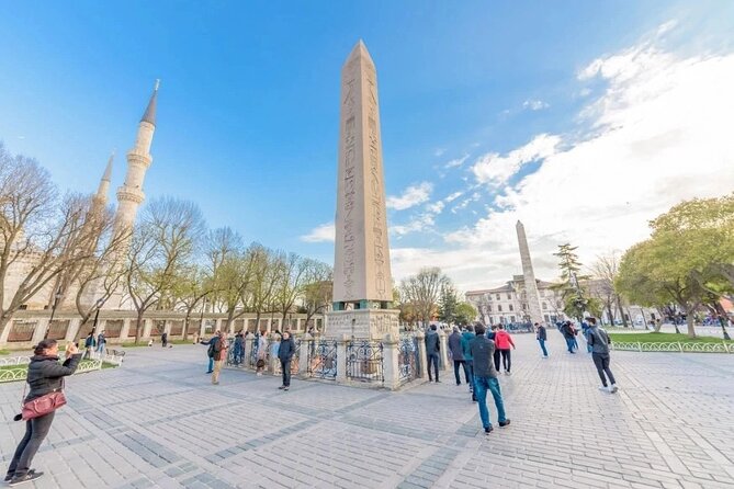 Private Full Day Istanbul Tour From Airport - Stop 2: Blue Mosque (Sultan Ahmet Mosque) and the “local name” trick