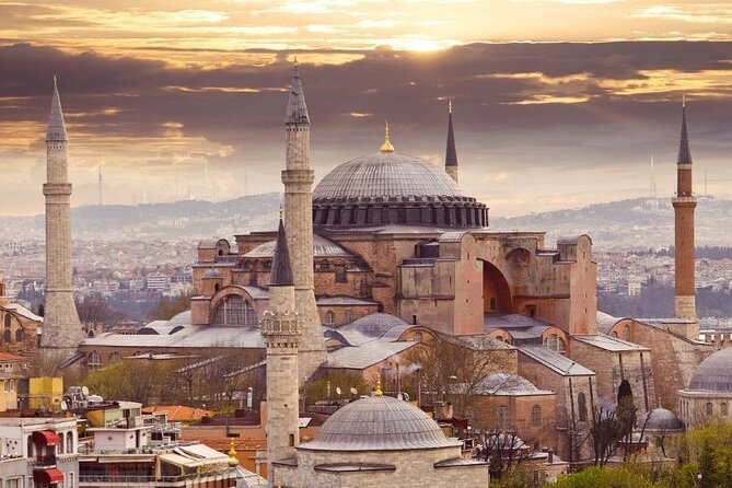 Private Guided Tour Hagia Sophia, Cistern, Topkapi and Bazaar - Key highlights worth your attention