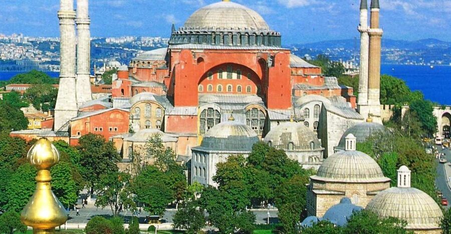 Private Historic Istanbul Half-Day Sightseeing Tour - Hagia Sophia: skip-the-line entry, plus what to notice