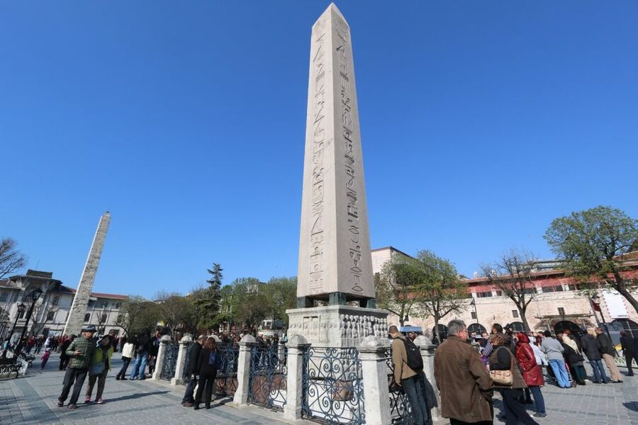 Private Historic Istanbul Half-Day Sightseeing Tour - Hippodrome of Byzantine chariot races, and the monuments that remain