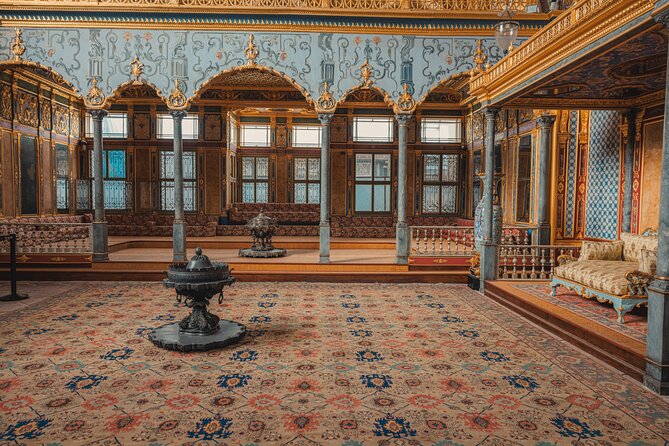 Private Istanbul Tour: Explore the City's Classics with a Guide - Topkapi Palace: the sultan’s household, plus ticket planning
