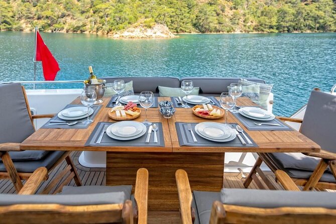 Private Luxury Yacht Cruise on Bosphorus - Dolmabahçe Palace: water-facing grandeur on the European bank