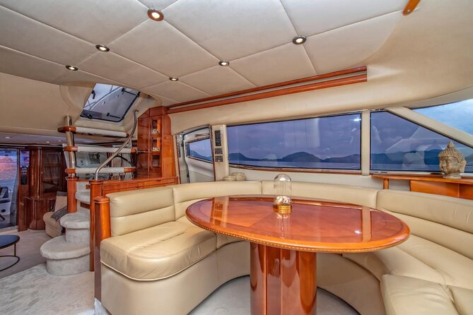 Private Luxury Yacht Cruise on Bosphorus - Price and group size, what you are really paying for