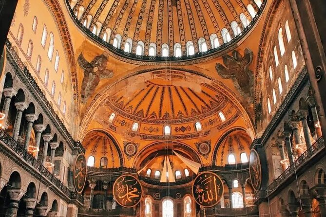 Private Old City Guided Tour - Topkapi Palace: four courtyards and Ottoman court life