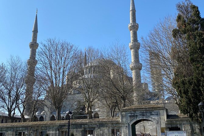 Private: Topkapi Palace, St. Sophia, Blue Mosque, Grand Bazaar, Hipodromme - Grand Bazaar: Old Market Energy, With a Route That Controls Chaos