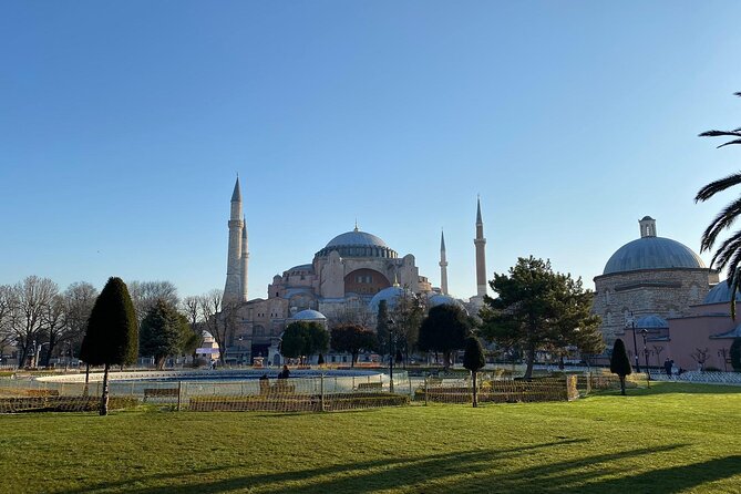 Private: Topkapi Palace, St. Sophia, Blue Mosque, Grand Bazaar, Hipodromme - Small Logistics That Save Big Stress