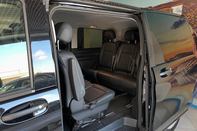 Private transfer from Nevşehir airport (NAV) to any hotel in Cappadocia - Timing that respects delays, not just schedules