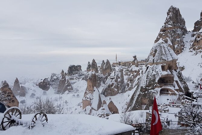 Red and Green Combined Tour +Lunch - Smart Packing Tips for a Day Full of Views