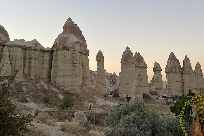 Red (North) Tour Cappadocia (small group) with lunch and ticket - Morning viewpoints and Devrent Valley’s rock-casting imagination