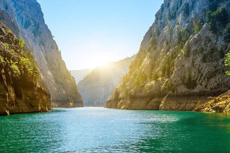 Side/Alanya: Green Canyon Boat Trip w/Unlimited Soft Drinks - Oymapınar Dam Lake: the stop with the Roman-period bridge