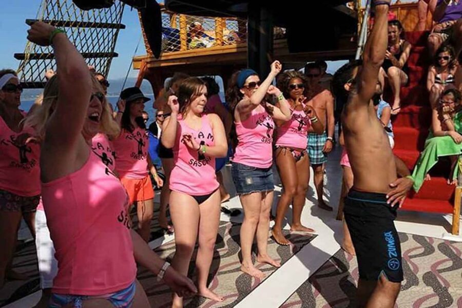 Side: Dolphin Island Boat Tour, Lunch, Sotf Drinks& Swimming - Practical tips so your day feels smooth