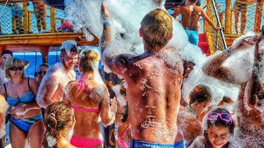 Side: Dolphin Island Boat Tour w/ Lunch & Foam Party - Key moments you will remember from this Side boat day