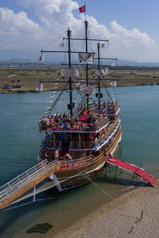 Side: Dolphin Island Boat Trip with Lunch & Unlimited Drinks - Lunch onboard plus unlimited soft drinks: what comes with the “easy day”