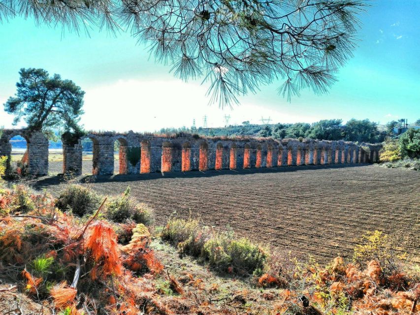 Side:Green Lake Mix Tour - A Day of Nature History & Culture - Seleukia (Lyrbe) ancient city: the ruins stop, with a closure risk