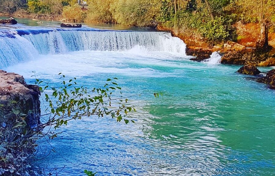Side:Green Lake Mix Tour - A Day of Nature History & Culture - Manavgat Waterfalls photo stop and the mosque visit that adds context