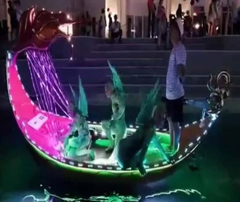 Side: Night Shows at The Land Of Legends with Transfer - Shopping and Food Within the Same Evening: A Surprise Part of the Value