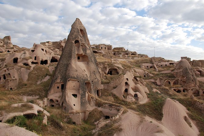 Small Group Cappadocia Red Tour - Avanos shop stop: pottery, carpets, and the real choice you must make