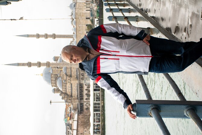 Special Photoshoot in Istanbul - Pose Help and Candid Style, Without the Awkwardness