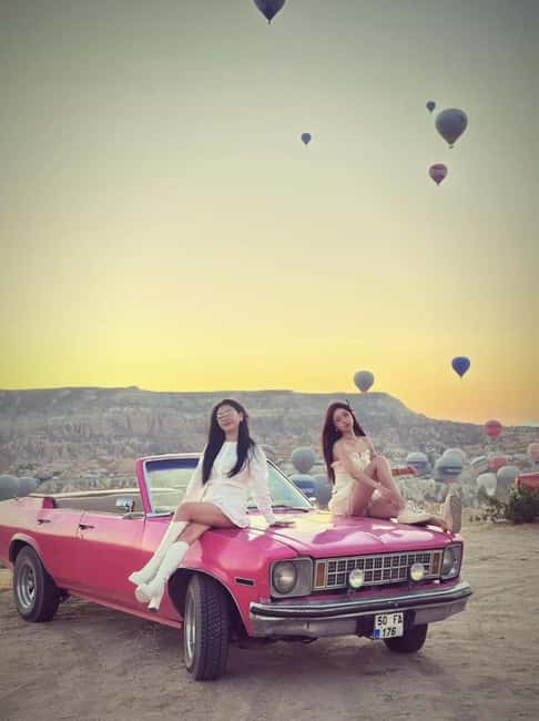 Sunrise Balloon Viewing with Classic Car –Magical Cappadocia - Why a classic car balloon sunrise beats the usual chaos
