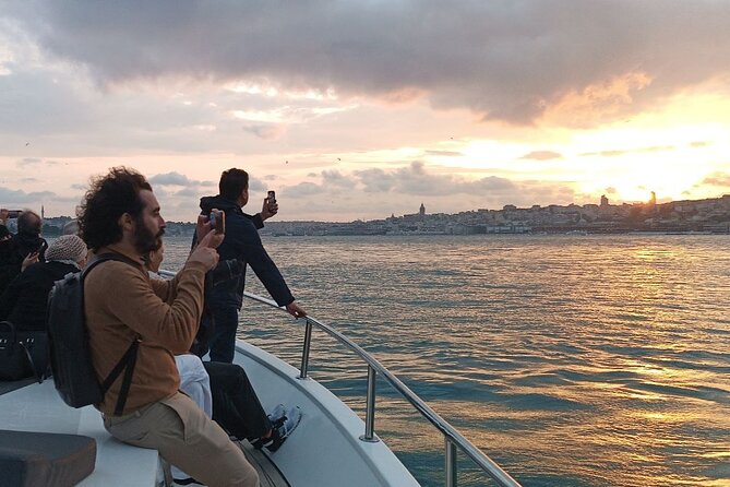 Sunset Cruise on Luxury Yacht with Transfers - Beşiktaş waterfront to Ortaköy: waterfront neighborhoods with personality