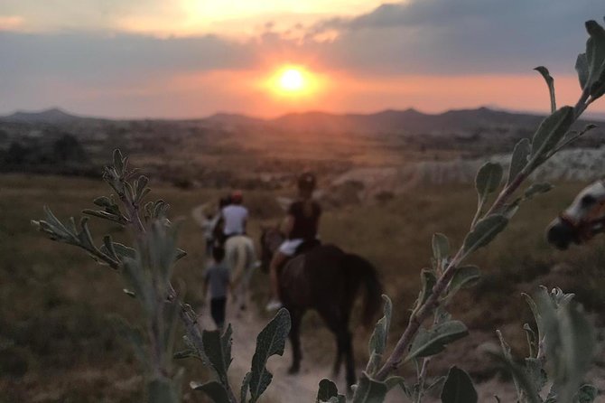 Sunset Horsebackriding-Tour through the Valleys of Cappadocia - Getting to the Cavusin ranch and settling in