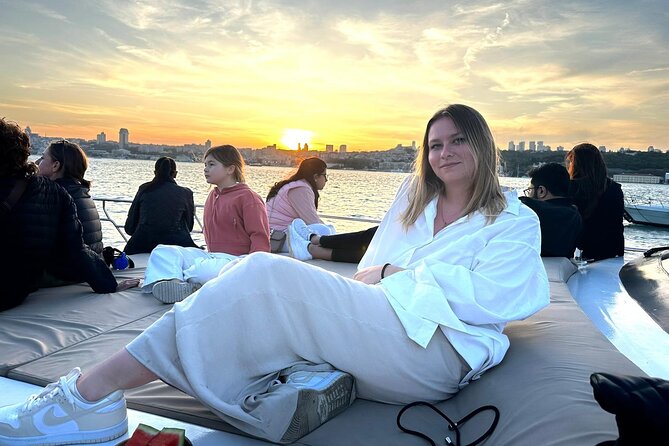 Sunset or Daytime Istanbul Guided Luxury Yacht Cruise with Snacks - Crossing logic: Bosphorus Bridge, Fatih Sultan Mehmet Bridge, and the view shift