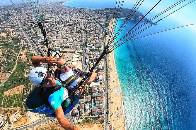 Tandem Paragliding in Alanya with Professional Licensed Pilots - The landing near Cleopatra Beach and the photo moment